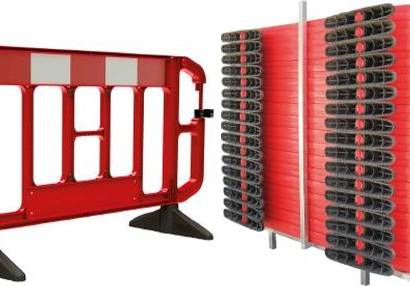 PLASTIC PEDESTRIAN RETAINING FENCES