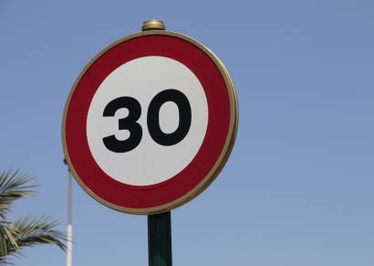 LIMITE DE VELOCIDAD DORSO CERRADO