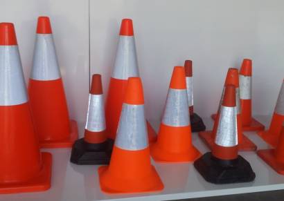 SIGNAL CONES